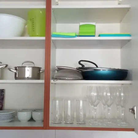 Komfortable شقة *